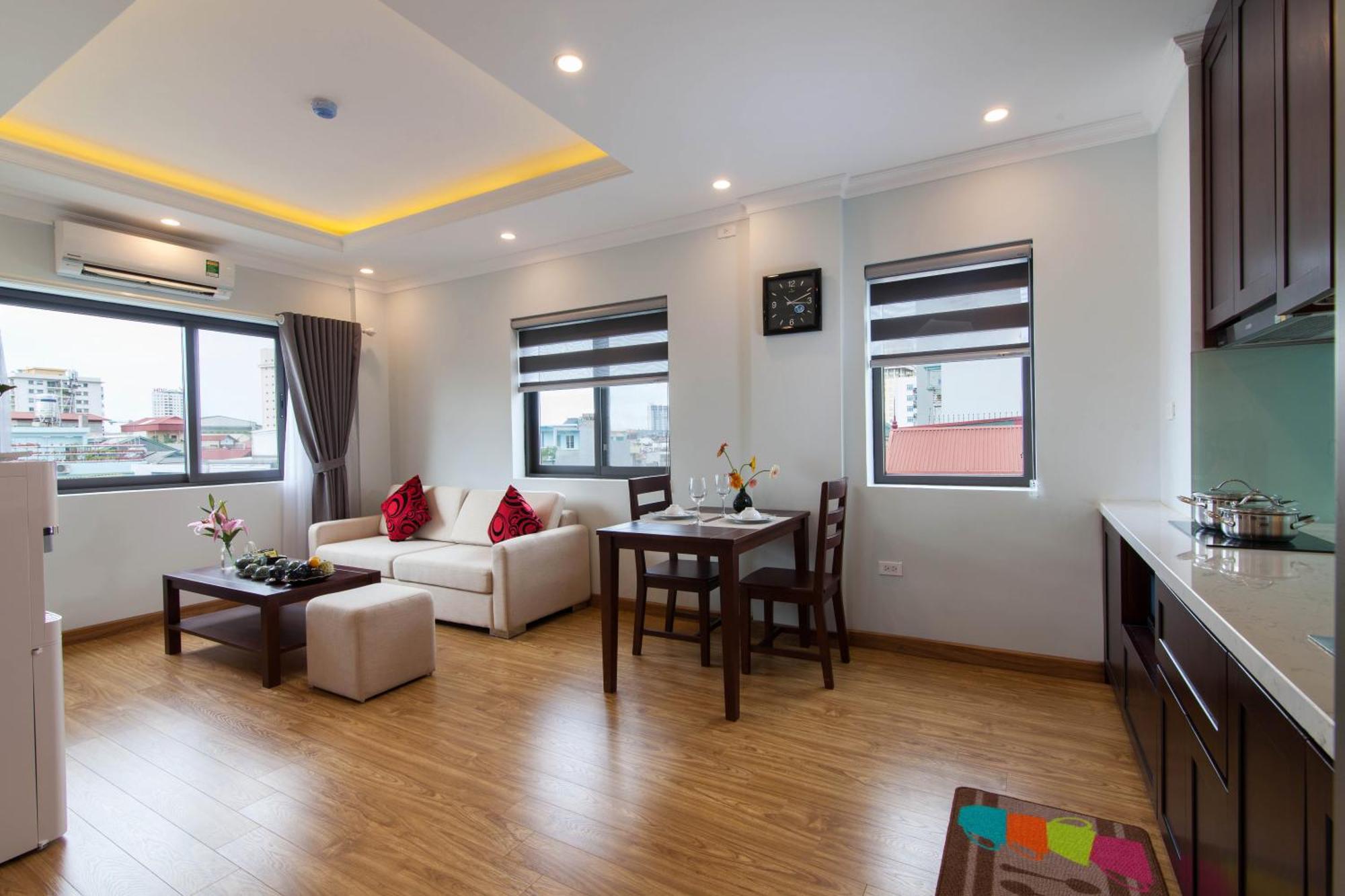 Sumitomo 8 Apartment - Alley 21 Linh Lang Hanoi Eksteriør bilde